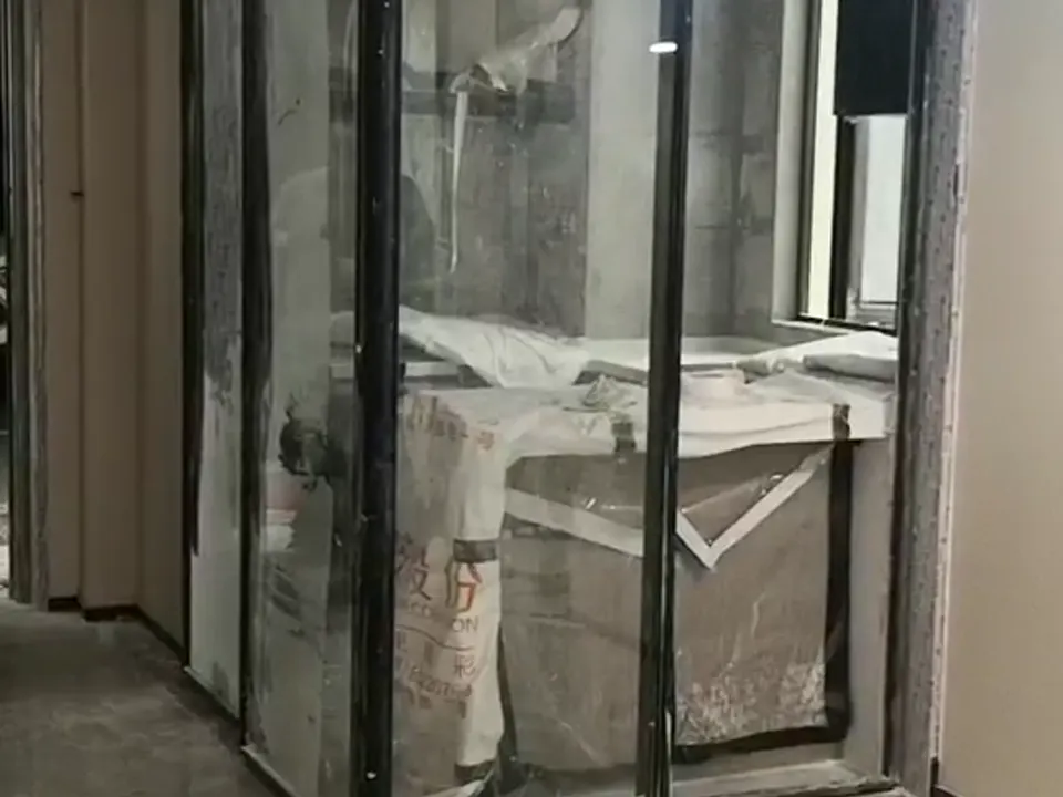 Corner Telescopic Maglev Kitchen Door in Changsha
