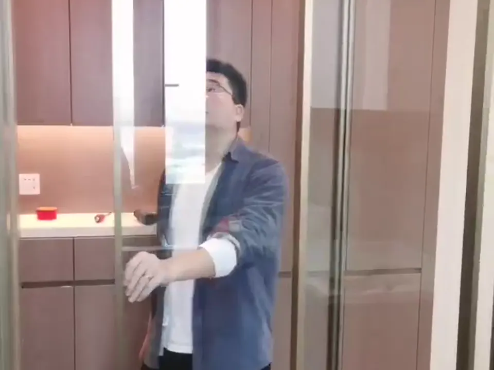 2+1 Telescopic Maglev Kitchen Door in Guangzhou